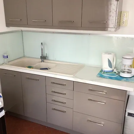 Sara's 24 Holiday home