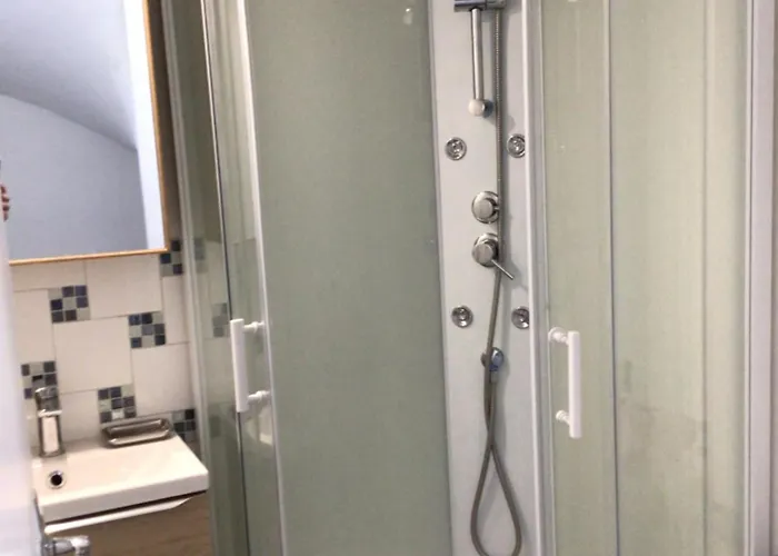 Sara's 24 度假居 *